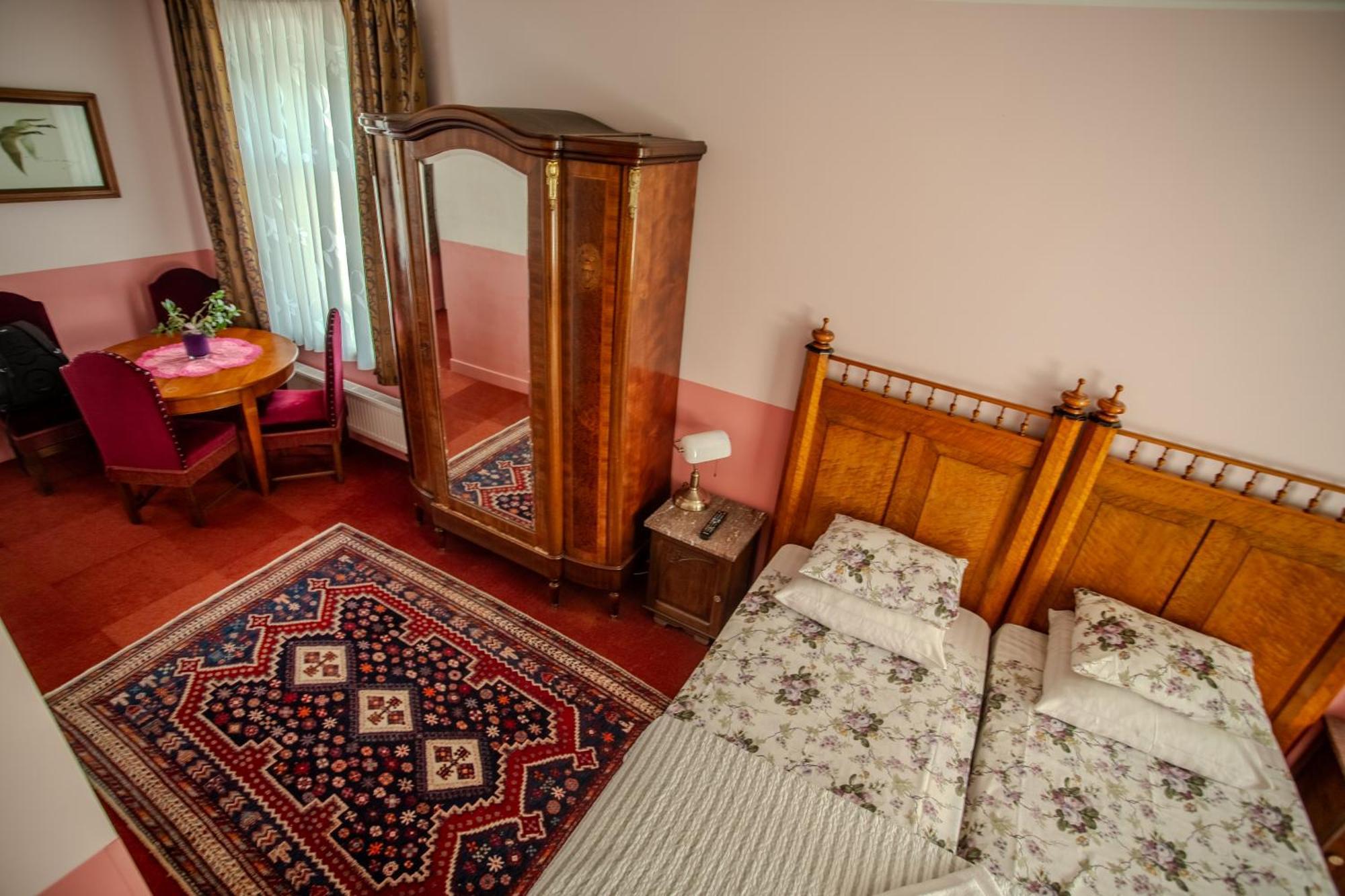 Nina Kordon Guesthouse Alatskivi Εξωτερικό φωτογραφία